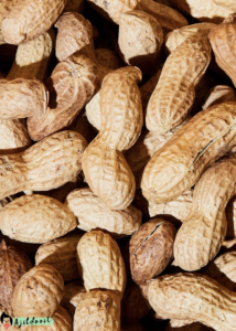 فواید بادام زمینی